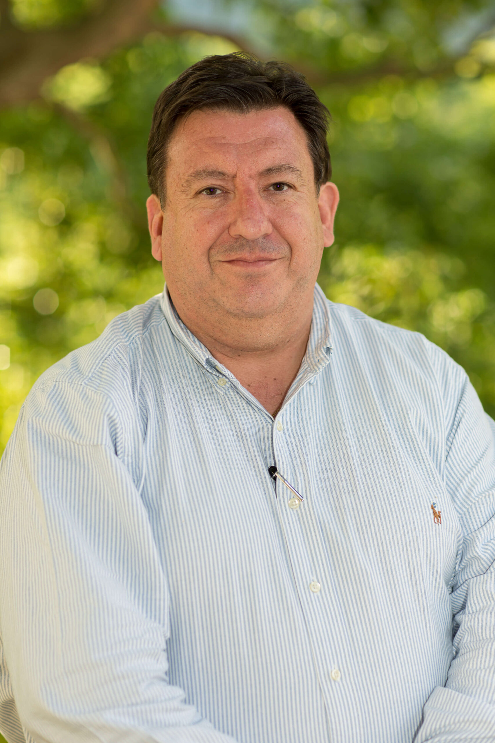 Andres Calderon headshot