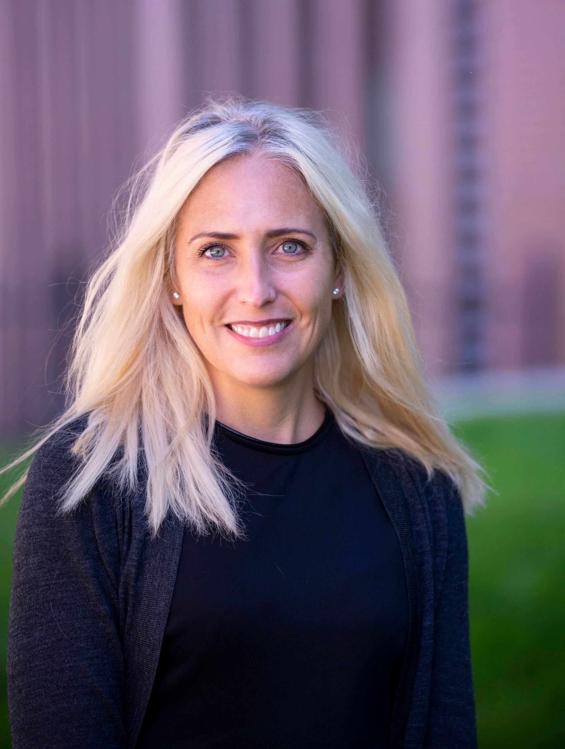 Laura Glenny headshot