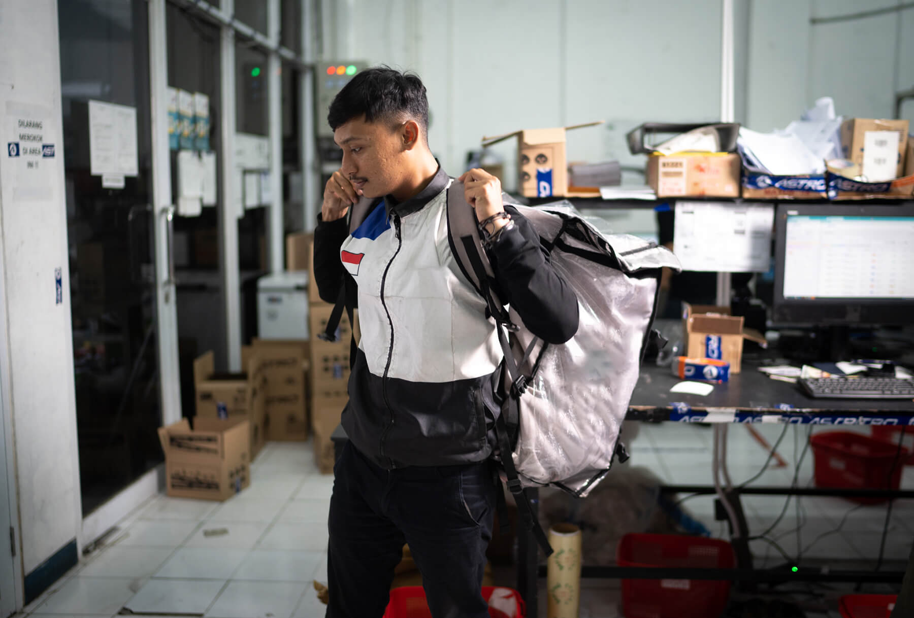 Leonardo, a gig worker in Indonesia