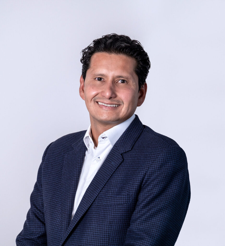 Carlos Perafán headshot